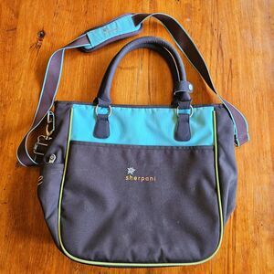 Sherpani Sojourn 3-in-1 Convertible Design Tote Carry-on Travel Weekender Diaper